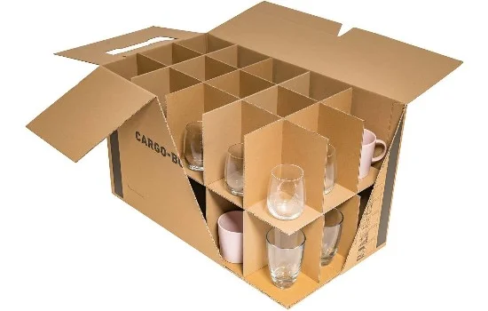 Cajas con separadores para copas y vasos