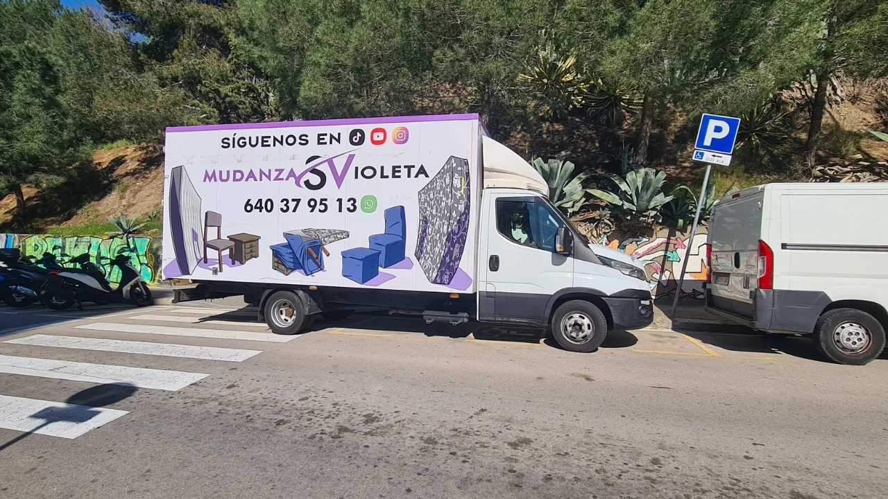 Permisos de mudanzas en Santa Coloma de Gramenet mudanzas violeta